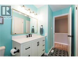 47 HIAWATHA Road - 30