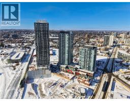 15 WELLINGTON Street S UnitNo. 1810 - 5