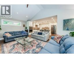 219 CORRIE Crescent - 12