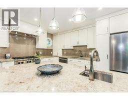 219 CORRIE Crescent - 14