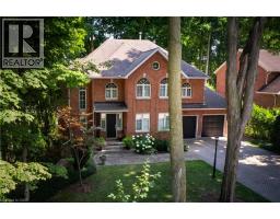 219 CORRIE Crescent - 2