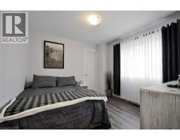 19 WOODLAND Drive - 31