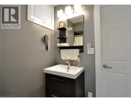 19 WOODLAND Drive - 38