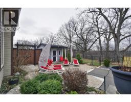 19 WOODLAND Drive - 42