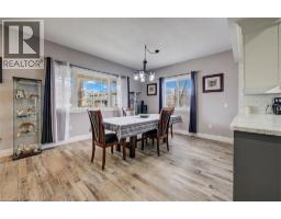 76 BAIRD Street S - 12