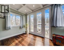 76 BAIRD Street S - 15