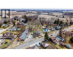 76 BAIRD Street S - 41