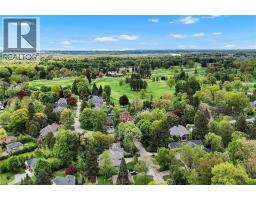 51 WILSON Street E - 17