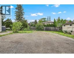 51 WILSON Street E - 27