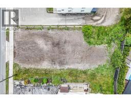 51 WILSON Street E - 4