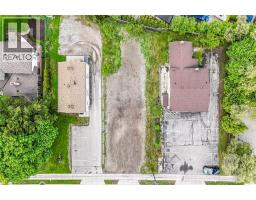 51 WILSON Street E - 6