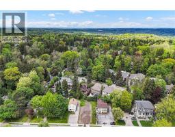 51 WILSON Street E - 8