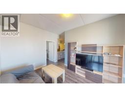 318 SPRUCE Street UnitNo. 1505 - 8