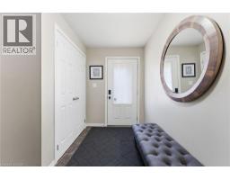 208 TEMPLEWOOD Drive - 10