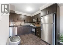 208 TEMPLEWOOD Drive - 16