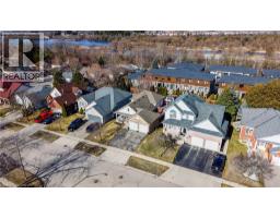 84 ENDEAVOUR Drive - 37