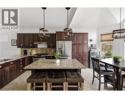 184 TOWNSEND Drive - 11