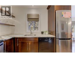 306 ROXTON Drive - 11