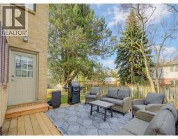 306 ROXTON Drive - 17