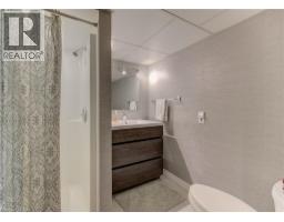 306 ROXTON Drive - 35