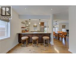 306 ROXTON Drive - 7