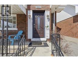 320 DARLING Street - 4