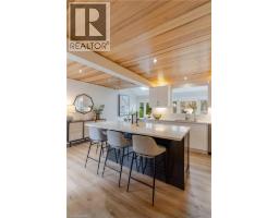 226 FORSYTH Drive - 18