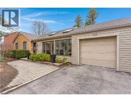 226 FORSYTH Drive - 2