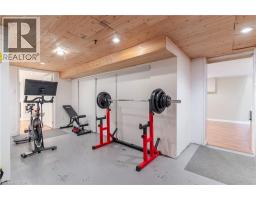 226 FORSYTH Drive - 40