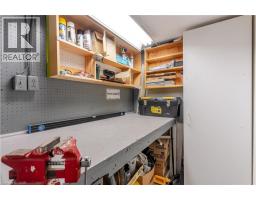 226 FORSYTH Drive - 41