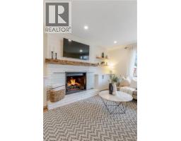 226 FORSYTH Drive - 7