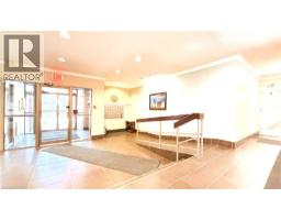 300 KEATS Way UnitNo. 207 - 27