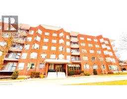 300 KEATS Way UnitNo. 207 - 32