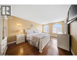 47 BURNT EMBER Court - 12