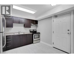 185 WINDALE Crescent UnitNo. 5D - 4