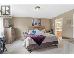 52 TARTAN Drive - 19