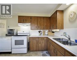 208 FERGUSON Avenue - 12