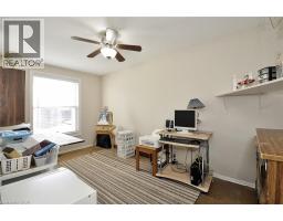 208 FERGUSON Avenue - 16