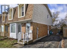 208 FERGUSON Avenue - 3