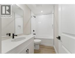 29 WEYMOUTH Street UnitNo. 17 - 44