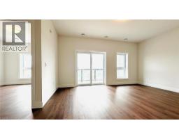 1000 LACKNER Place UnitNo. 611 - 7