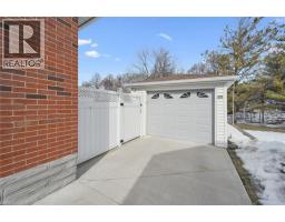 390 DUMFRIES Avenue - 28