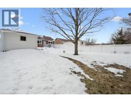 390 DUMFRIES Avenue - 32