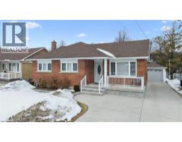 390 DUMFRIES Avenue - 34