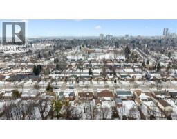 390 DUMFRIES Avenue - 37