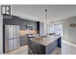 143 N ELGIN Street N UnitNo. 91 - 23