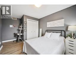 111 MUSCOVEY Drive - 24