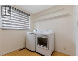 83 DUNSDON Street - 26