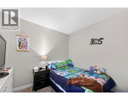 228 HOLBORN Drive - 17