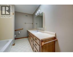 4137 WILMOT EASTHOPE Road - 19